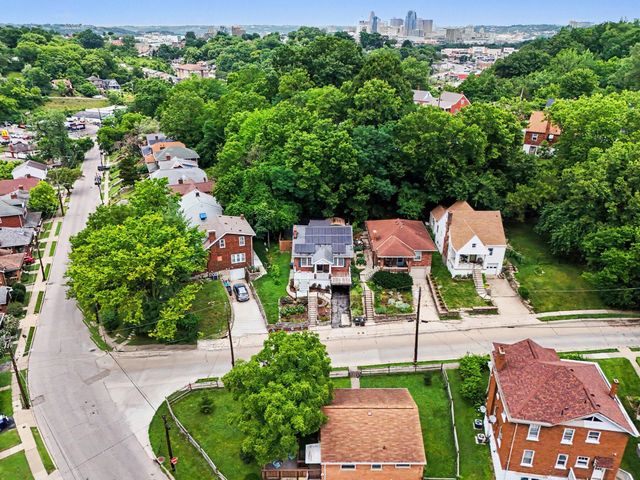 8 Parker Road, Newport, KY 41071