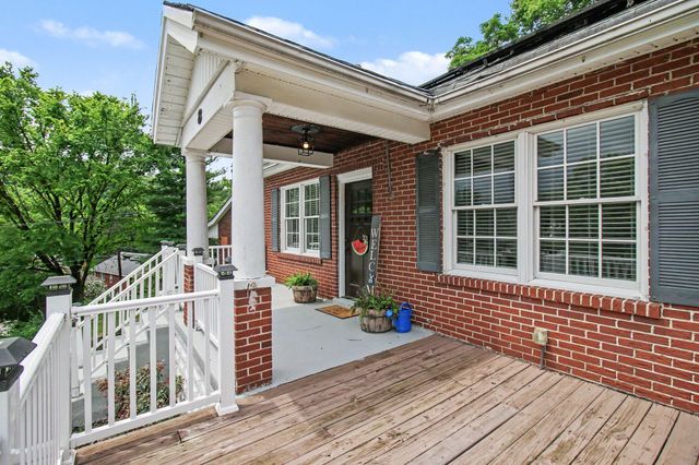 8 Parker Road, Newport, KY 41071