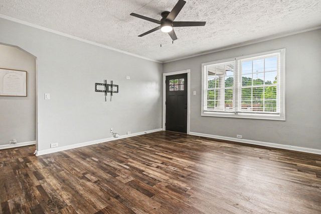 8 Parker Road, Newport, KY 41071