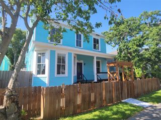 3919 Avenue O, Galveston, TX 77550