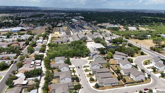 11326 Babcock Bnd, San Antonio, TX 78249