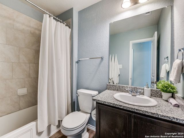 11326 Babcock Bnd, San Antonio, TX 78249