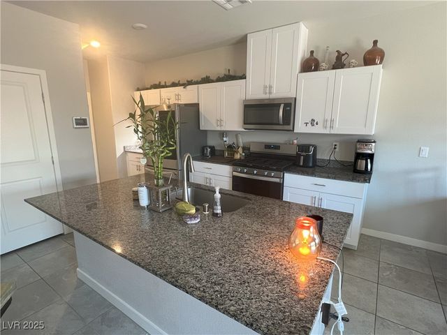 9551 Spyglass Run Avenue, Las Vegas, NV 89178