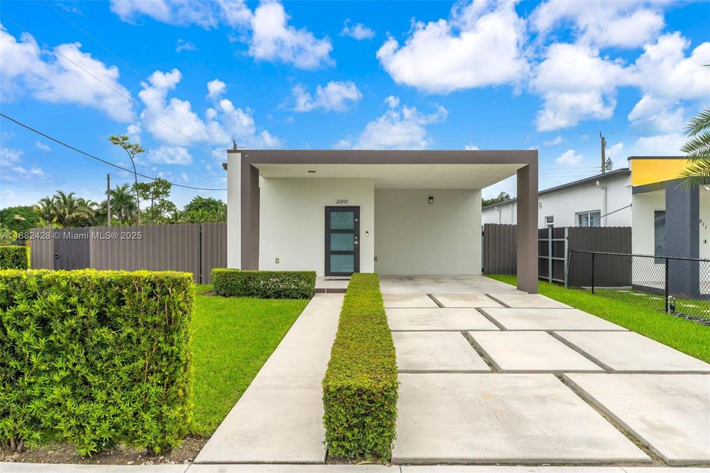22801 SW 123rd Ave, Miami, FL 33170