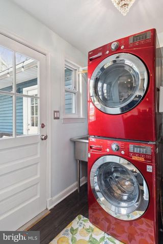 8409 OLD GEORGETOWN ROAD, Bethesda, MD 20814