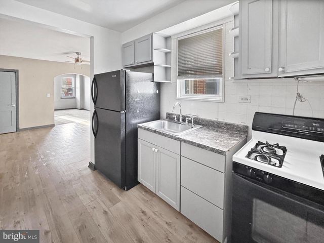 4002 6TH ST, Baltimore, MD 21225