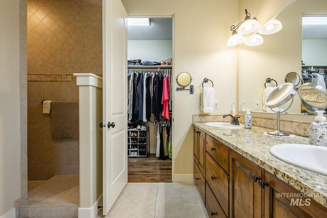 178 E. Rio Colinas Dr., Meridian, ID 83646