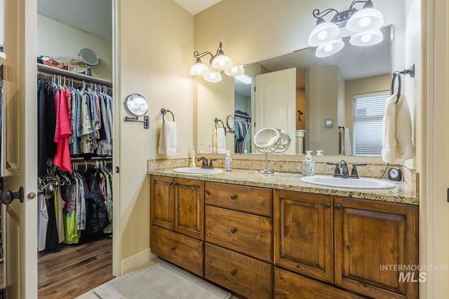 178 E. Rio Colinas Dr., Meridian, ID 83646