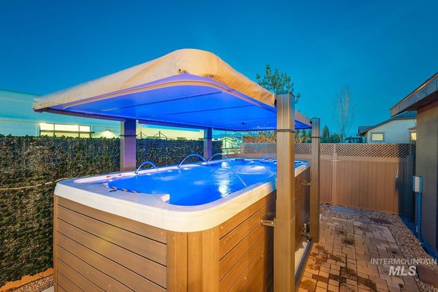 178 E. Rio Colinas Dr., Meridian, ID 83646