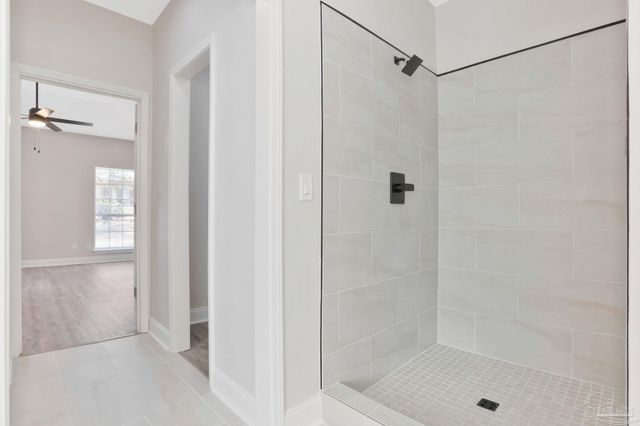 2409 Sweetheart Ln, Pensacola, FL 32526