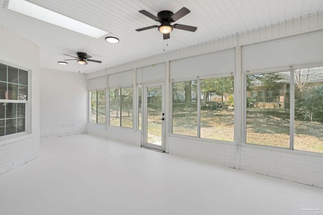 2409 Sweetheart Ln, Pensacola, FL 32526