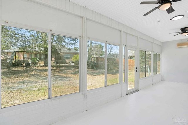 2409 Sweetheart Ln, Pensacola, FL 32526