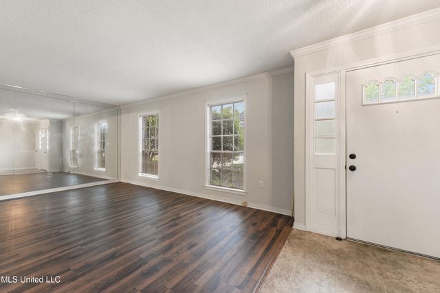 30 Independence Drive, 30, Gulfport, MS 39507