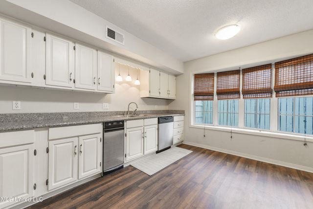 30 Independence Drive, 30, Gulfport, MS 39507