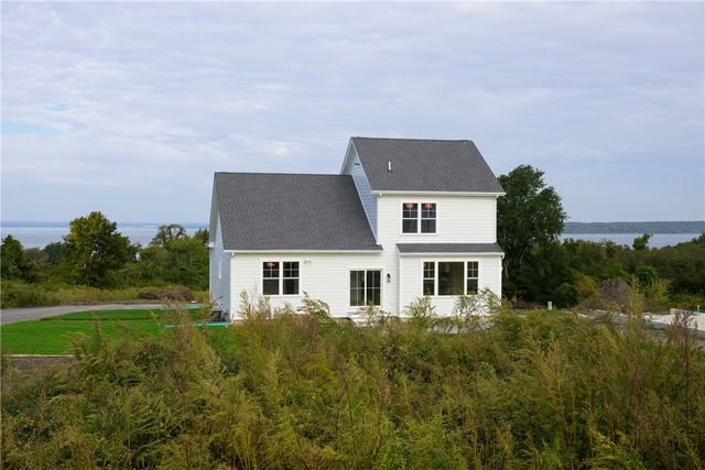 153 Revolution Way, Middletown, RI 02840