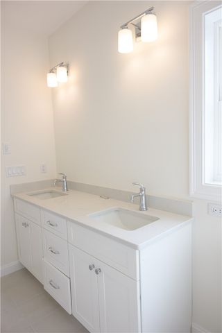 153 Revolution Way, Middletown, RI 02840