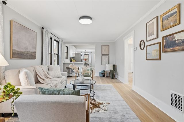 5379 Madison, Bethel Park, PA 15102