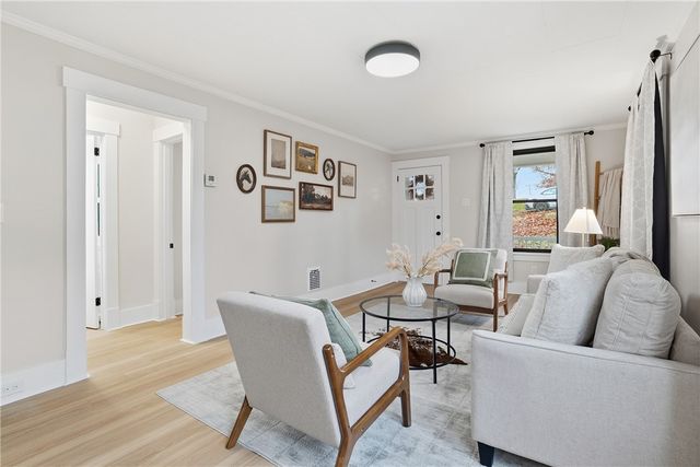 5379 Madison, Bethel Park, PA 15102