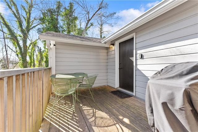 86 Pine Street, Dahlonega, GA 30533