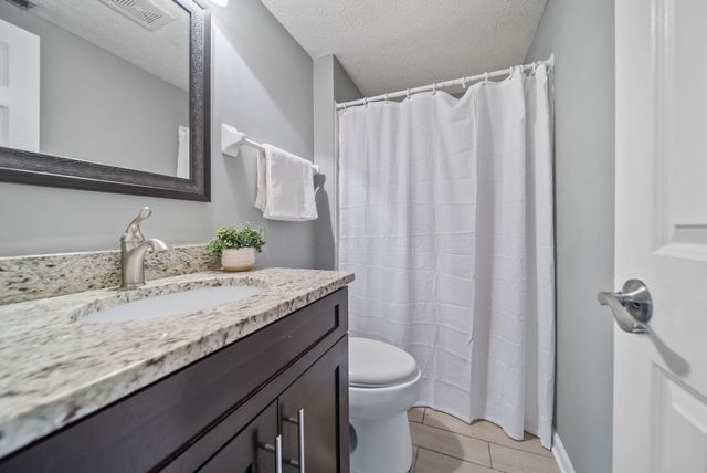 405 Huber Village Boulevard, Westerville, OH 43081