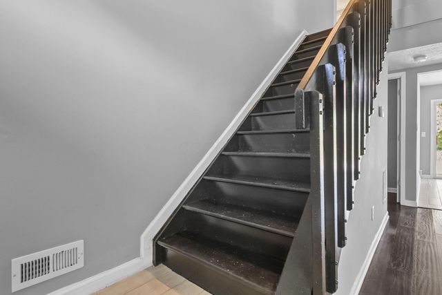 405 Huber Village Boulevard, Westerville, OH 43081