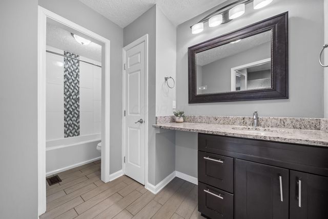 405 Huber Village Boulevard, Westerville, OH 43081