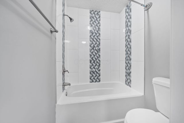 405 Huber Village Boulevard, Westerville, OH 43081