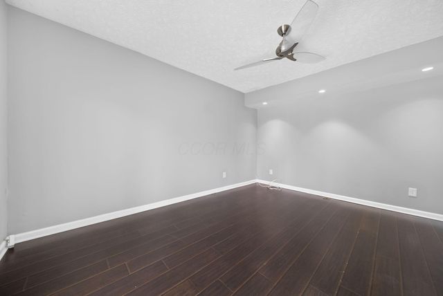 405 Huber Village Boulevard, Westerville, OH 43081