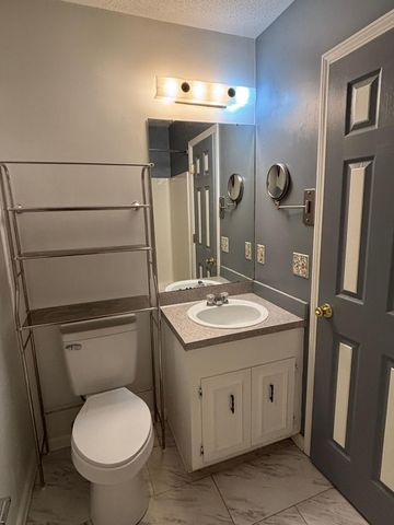 1460 Crowndale Drive, Sumter, SC 29150