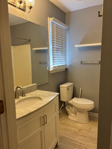 1460 Crowndale Drive, Sumter, SC 29150