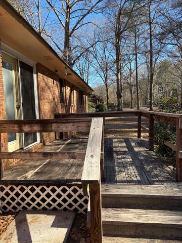 1460 Crowndale Drive, Sumter, SC 29150