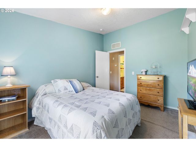 252 BLACKLEDGE Rd, Carson, WA 98610