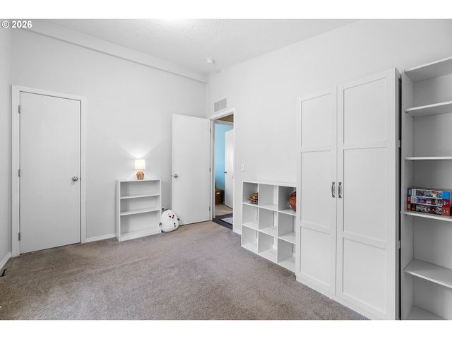 252 BLACKLEDGE Rd, Carson, WA 98610