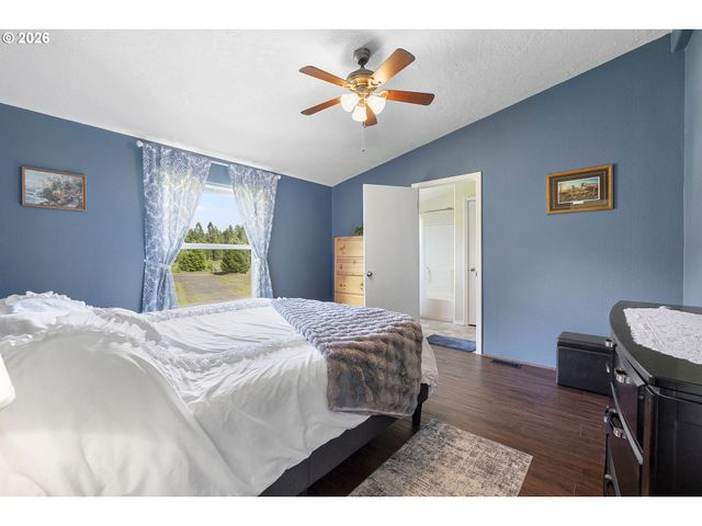 252 BLACKLEDGE Rd, Carson, WA 98610