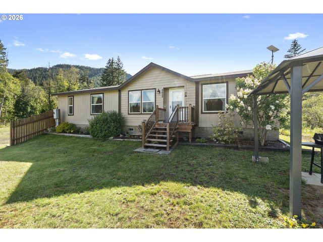 252 BLACKLEDGE Rd, Carson, WA 98610