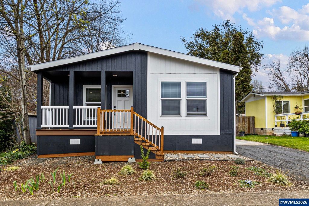 631 E Ellendale Av 206, Dallas, OR 97338