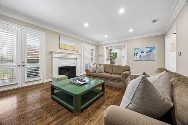 5422 John Dreaper Drive, Houston, TX 77056