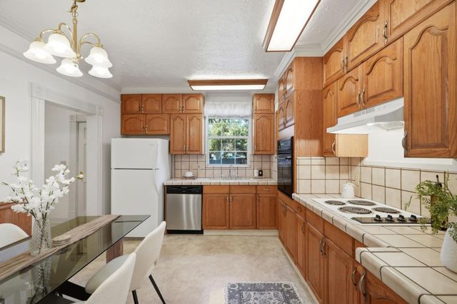 589 S Almaden Avenue, San Jose, CA 95110