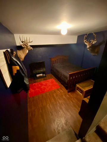 786 E Bonebrake Road, Veedersburg, IN 47987