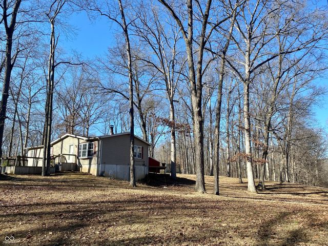 786 E Bonebrake Road, Veedersburg, IN 47987