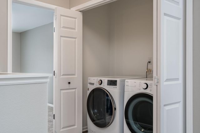 2200 Anchorage Drive, Mankato, MN 56003