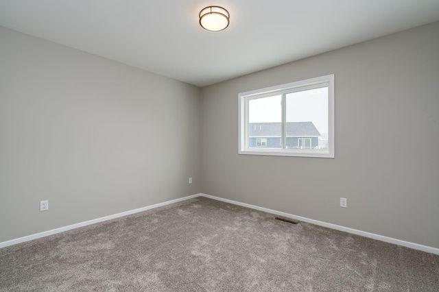 2200 Anchorage Drive, Mankato, MN 56003