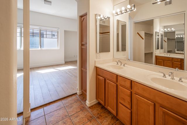 11000 N 77TH Place 2065, Scottsdale, AZ 85260