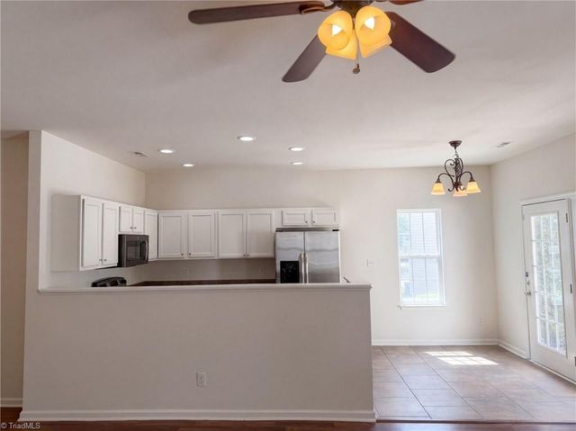 834 Central Park Avenue, Greensboro, NC 27407