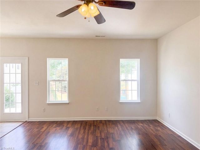 834 Central Park Avenue, Greensboro, NC 27407