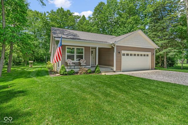 30 Lincoln Hills, Coatesville, IN 46121