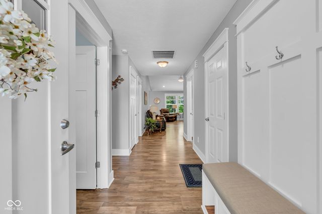30 Lincoln Hills, Coatesville, IN 46121
