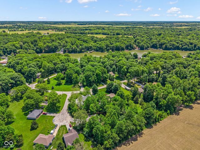 30 Lincoln Hills, Coatesville, IN 46121