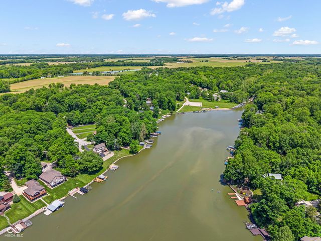 30 Lincoln Hills, Coatesville, IN 46121