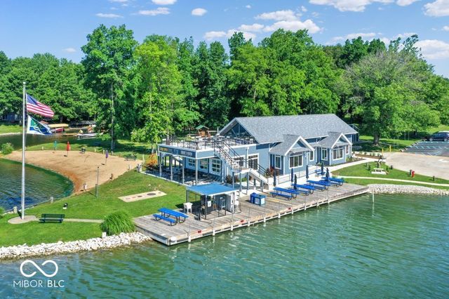 30 Lincoln Hills, Coatesville, IN 46121